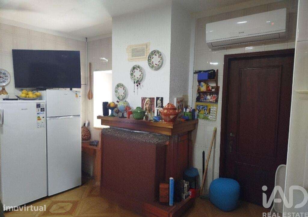 Casa / Villa T6 em Ferreiros de Avões de 105,00 m2 - Grande imagem: 5/28