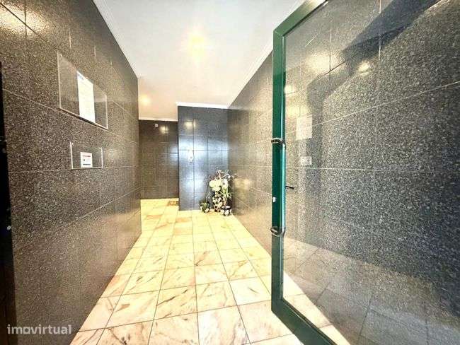 Apartamento T3 à Venda em Vila Nova de Gaia - Grande imagem: 4/32