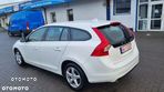 Volvo V60 D3 Momentum - 7