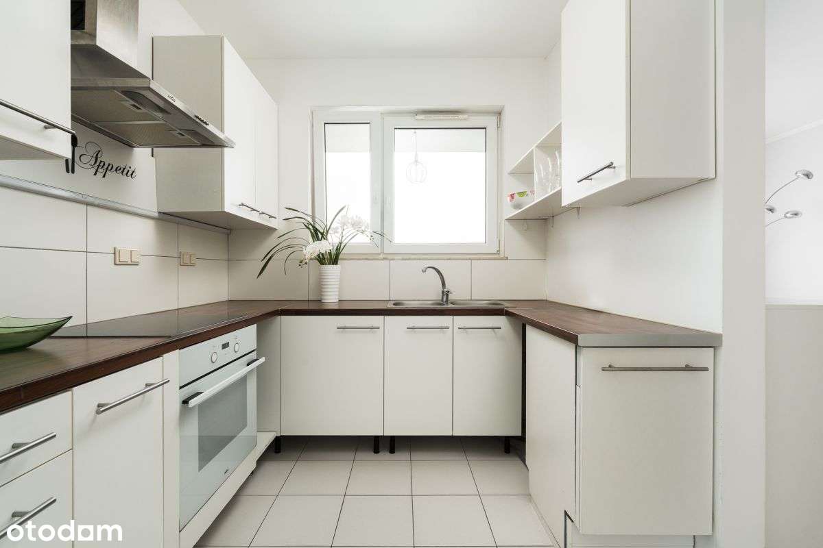 Przytulne 2 pok. z komórką i miejscem garażowym-6