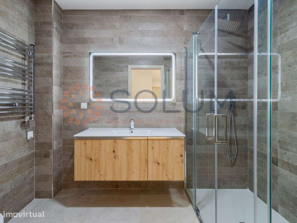 Apartamento Duplex T4 novo com grande Terraço - Montijo-17