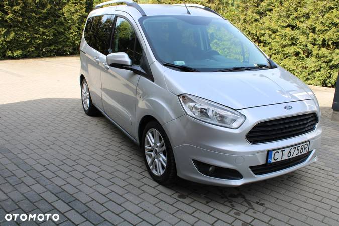 Ford Tourneo Courier 1.5 TDCi Titanium - 1