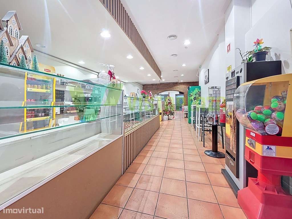 Pastelaria - Snack Bar, Para Trespasse, Centro de Portimão - Grande imagem: 3/17