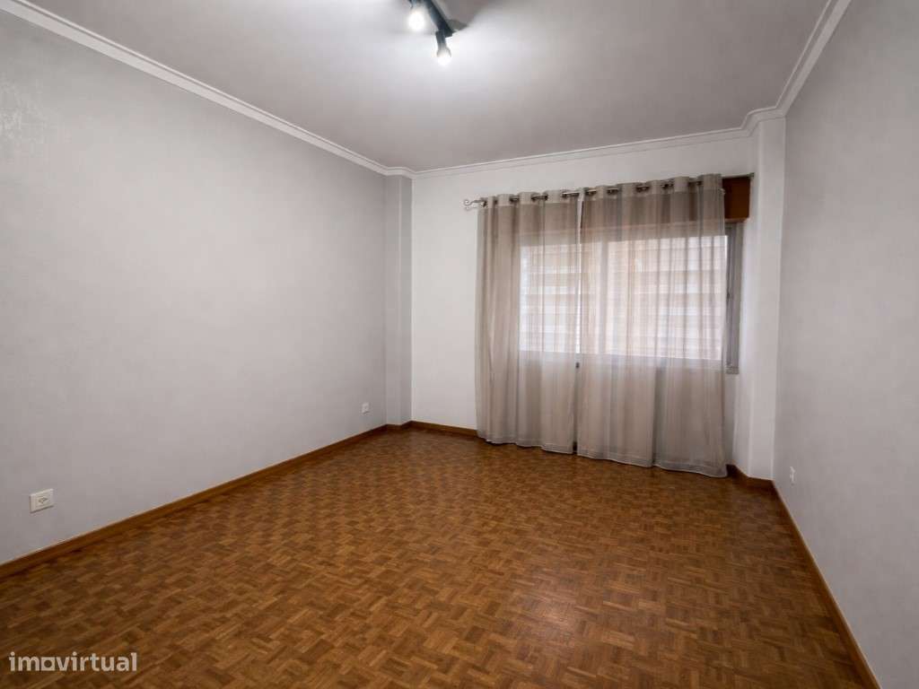 T1 em Paço de Arcos-4