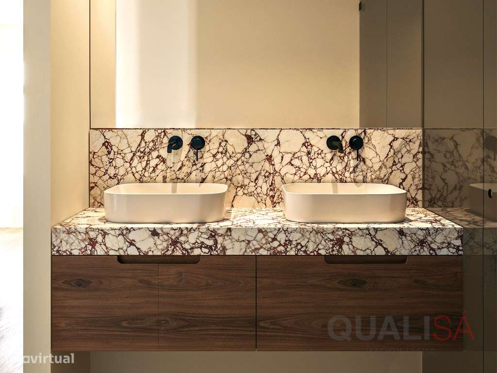 Apartamento T3 duplex com varanda em prédio novo no centro históric... - Grande imagem: 5/24