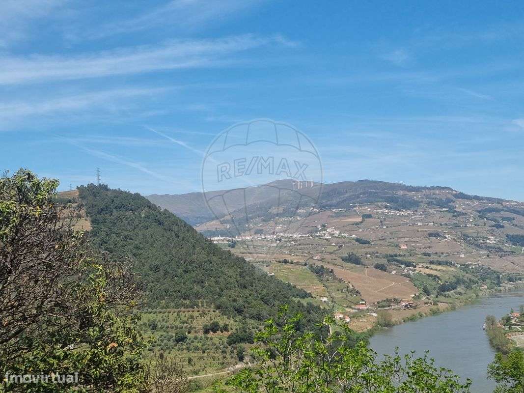 Moradia T5 para venda-22