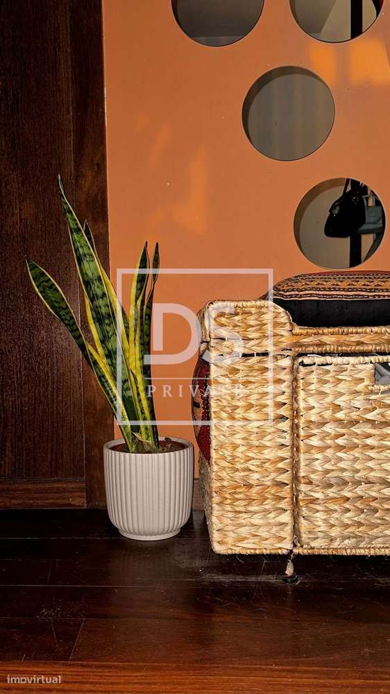 Moradia T4 em Gaveto, com Piscina e Jardim - Grande imagem: 2/38