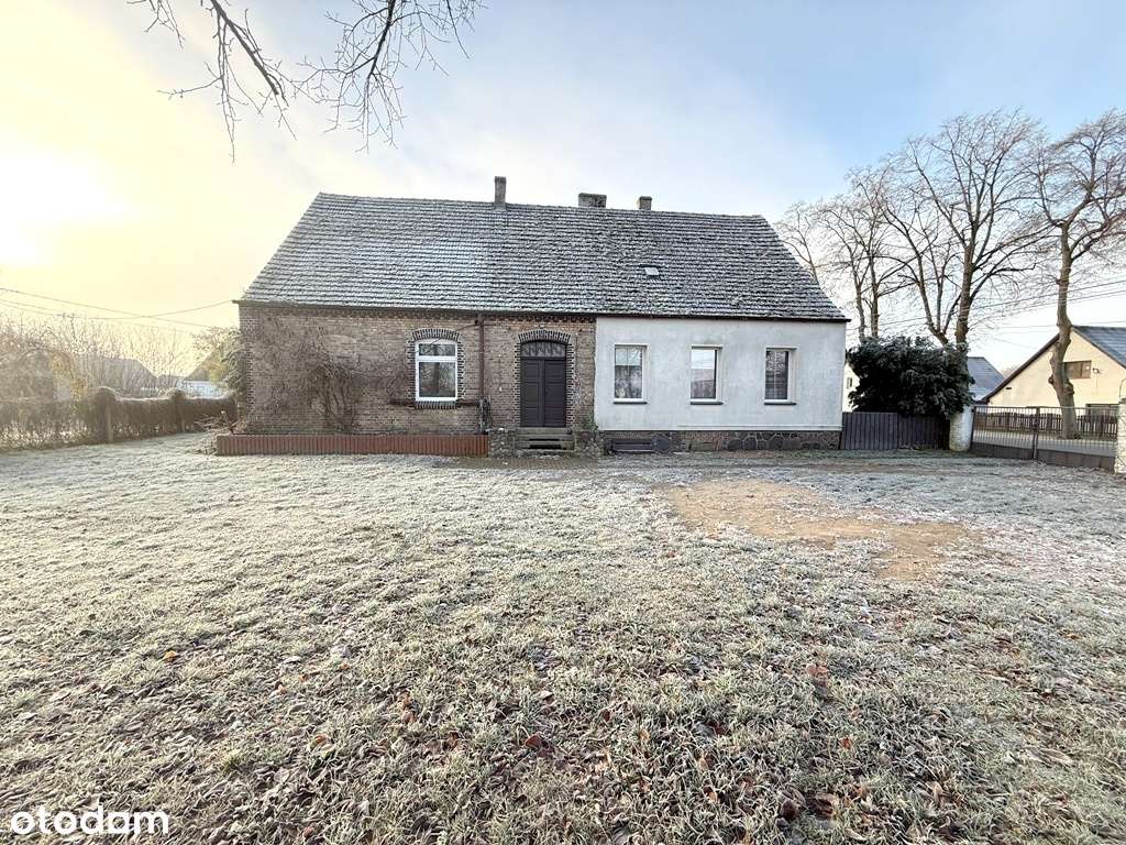 połowa domu w Stawie - duża działka-2