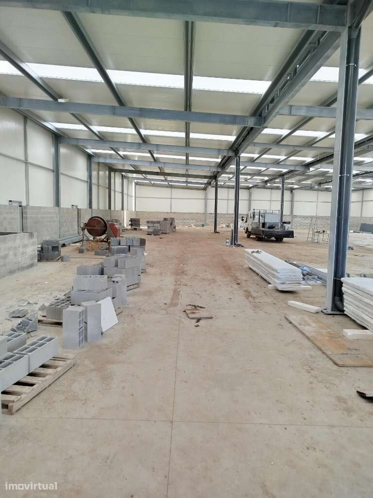 Armazém para arrendar em Mem Martins - Sintra - Grande imagem: 3/16