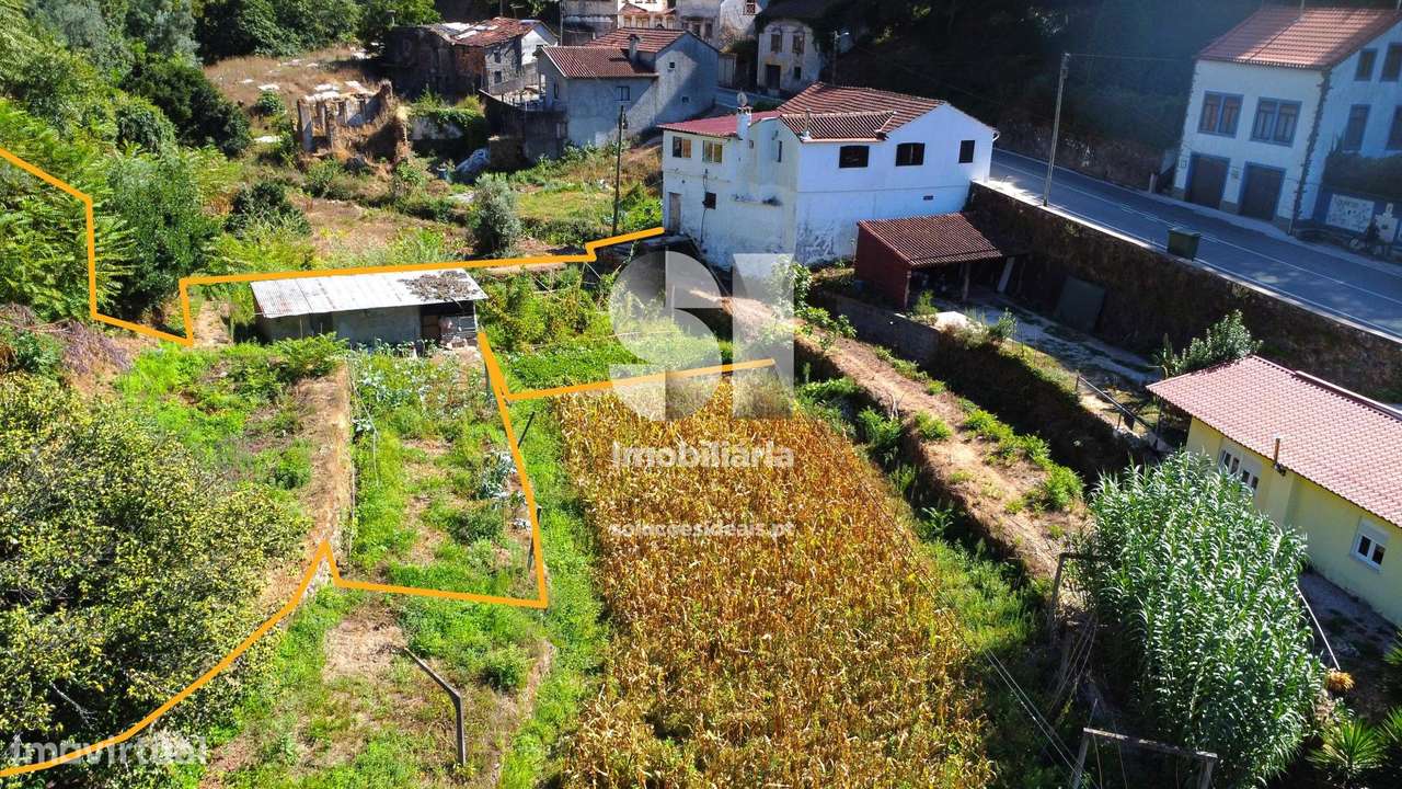 Moradia Isolada T3 V.N.Poiares - Grande imagem: 2/22