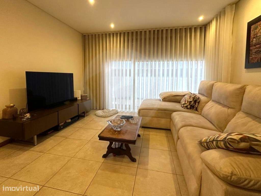 Moradia T3 em Condomínio Fechado c/ Piscina, Póvoa de Varzim - Grande imagem: 4/46