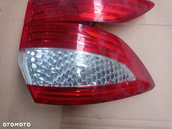 MONDEO MK4 KOMBI 07- LAMPA TYŁ LEWA PRAWA - 2