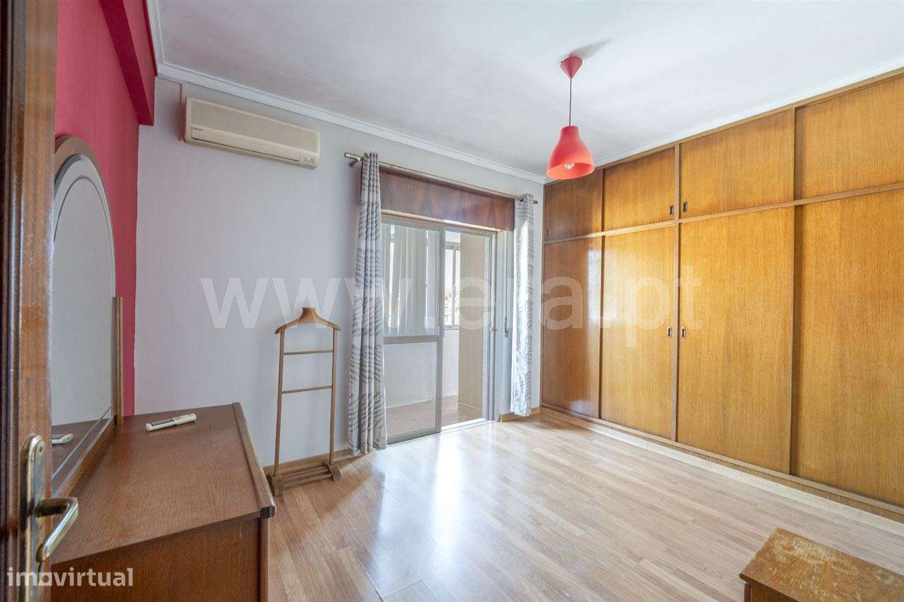 Apartamento T2; Cruz de Pau-6