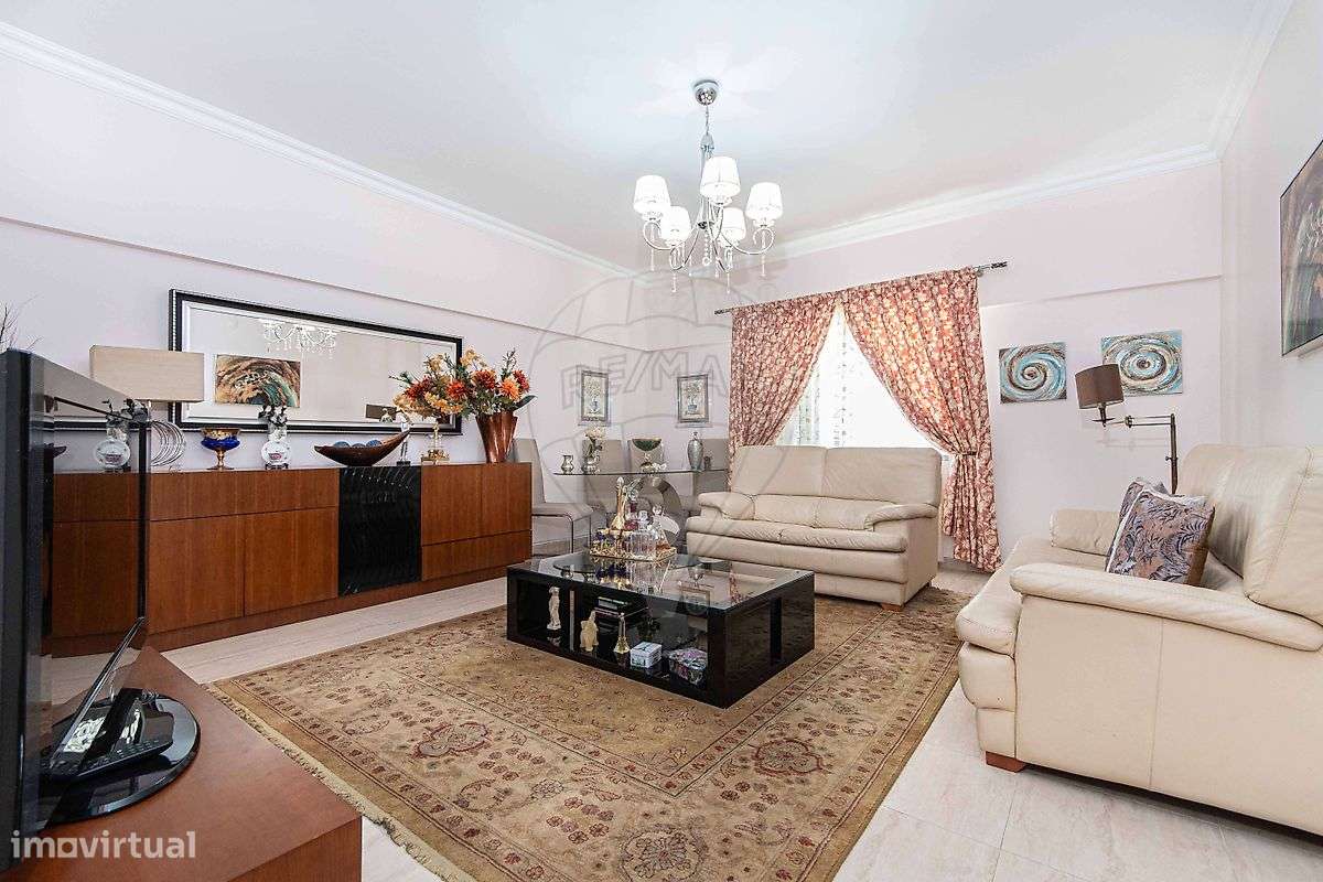 Moradia T4 para venda - Grande imagem: 4/16