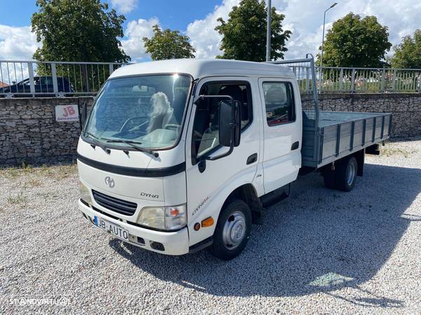 Toyota Dyna M35.33 3.0D4-D Cab. Dupla 6LUG - 1