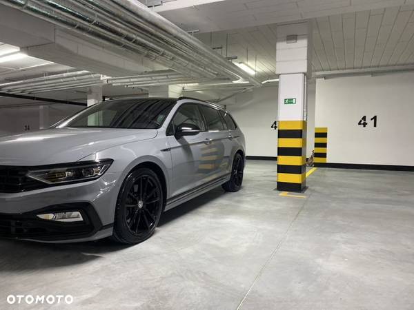 Volkswagen Passat 2.0 TSI 4Mot R-Line Edition DSG - 23