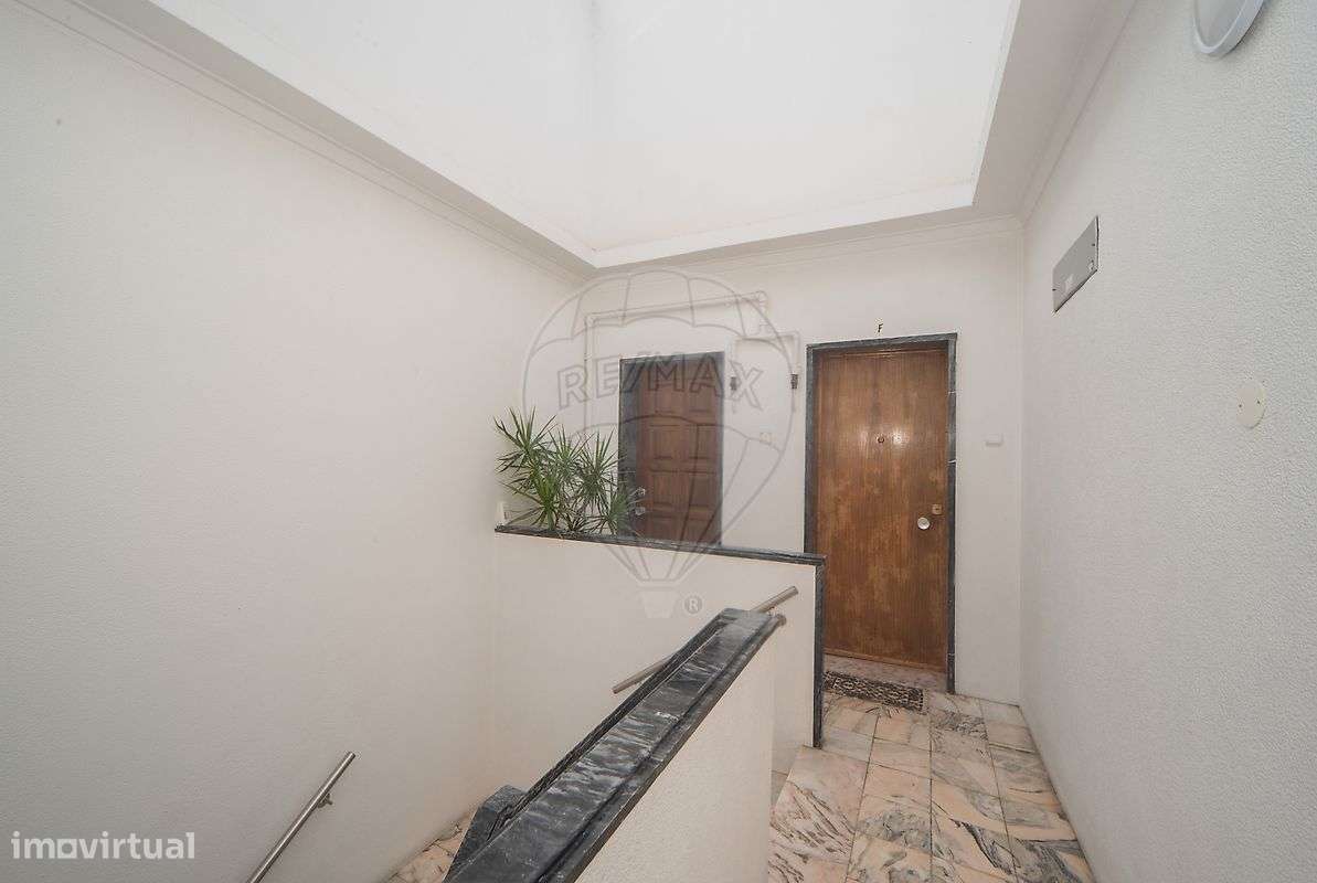 Apartamento T1 para arrendamento - Grande imagem: 4/19