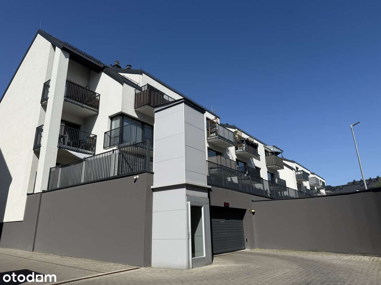 3 pokoje na sprzedaż-2