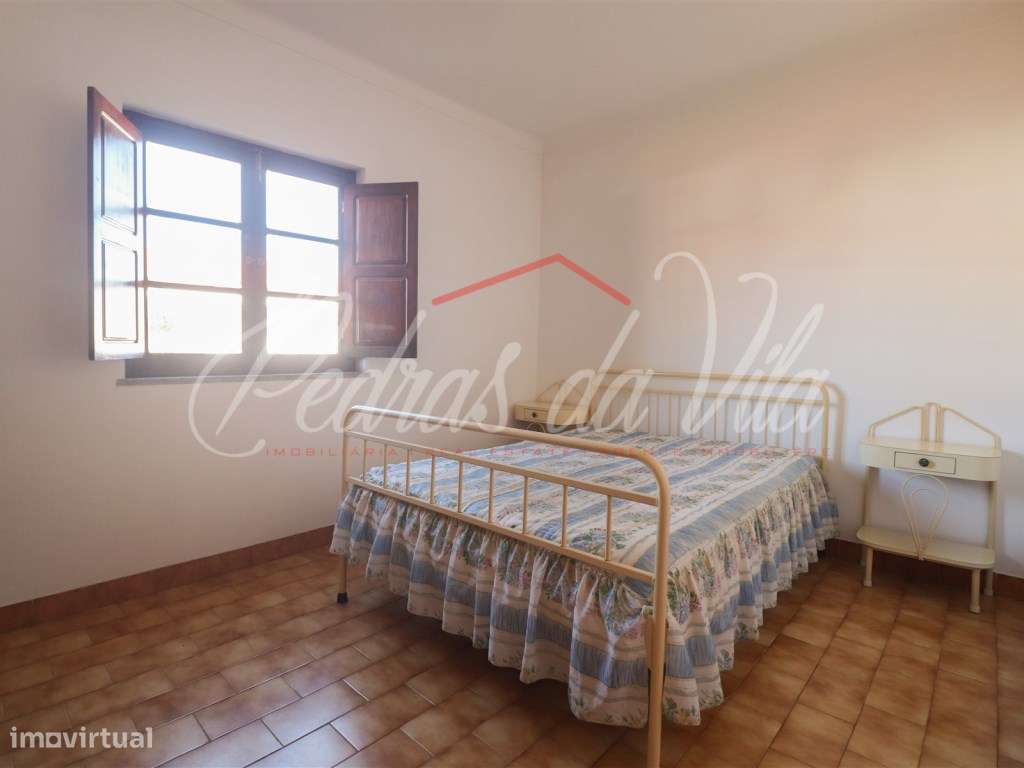 Excelente moradia T5 com anexo, quintal e garagem - Vila Nova de Mi...-32