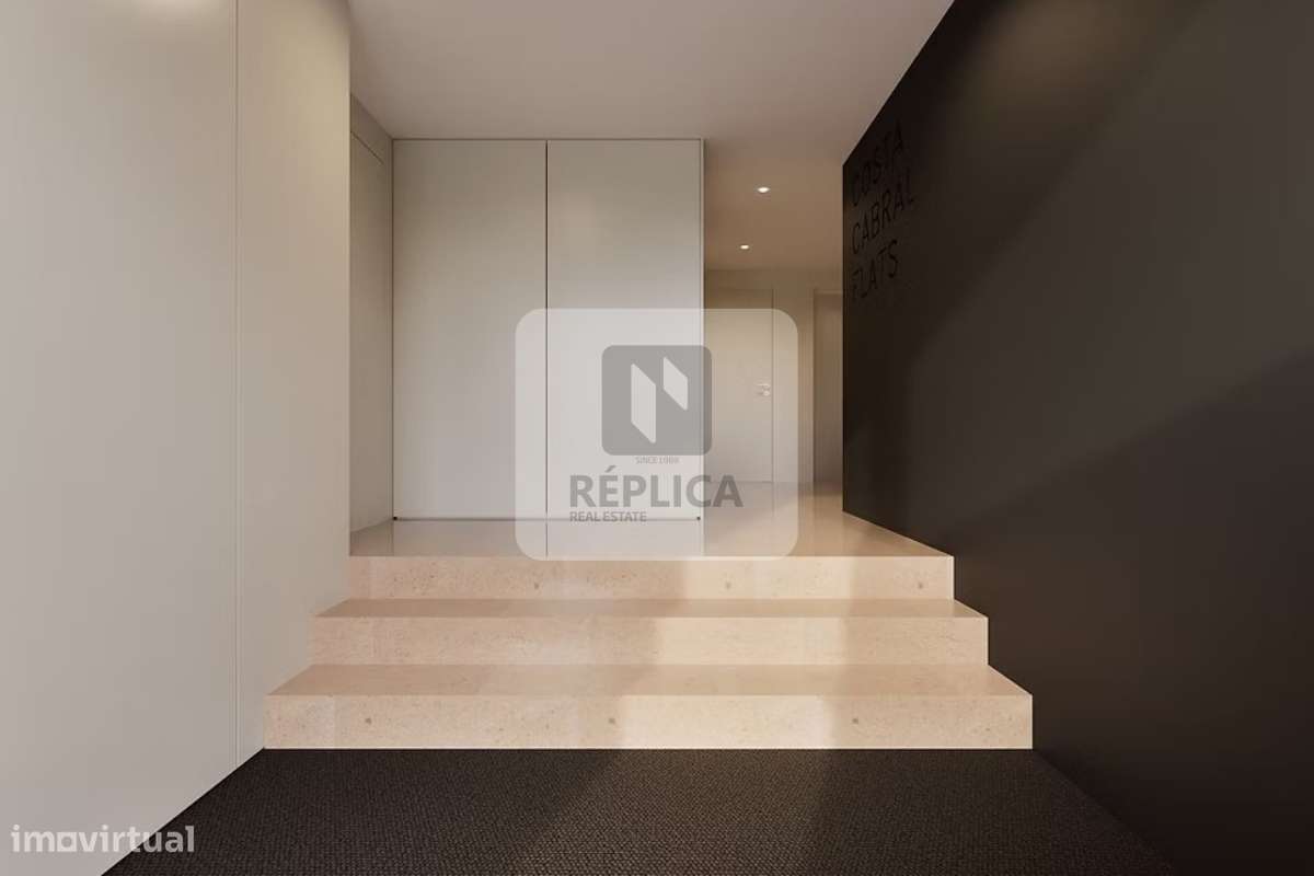 Apartamento T0 com Varanda e Garagem na Costa Cabral, Porto-9