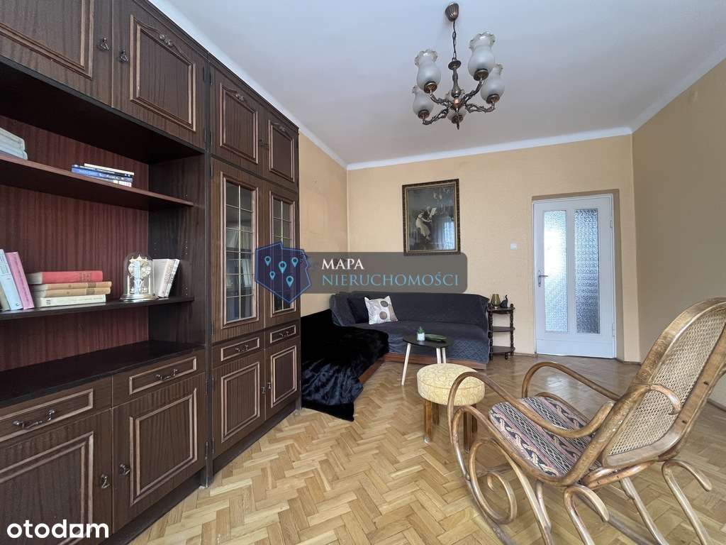 Duże mieszkanie w Centrum z ustawnymi pokojami-1