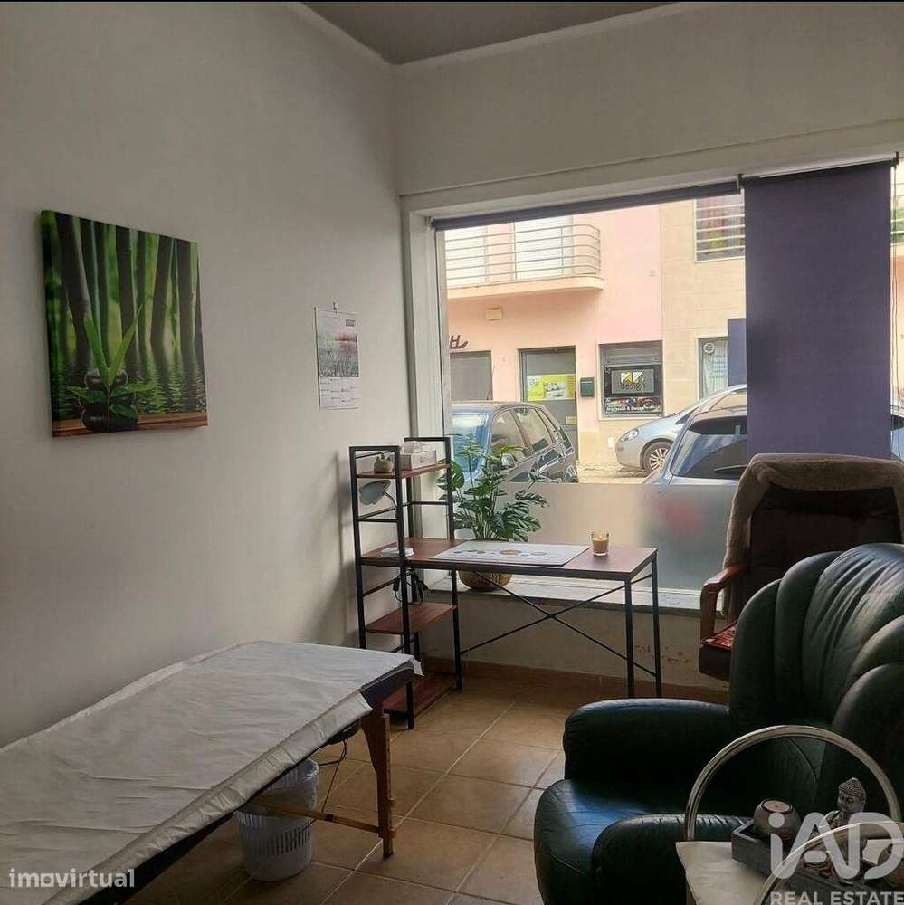 Comércio diverso em Atouguia da Baleia de 128,00 m2 - Grande imagem: 5/8
