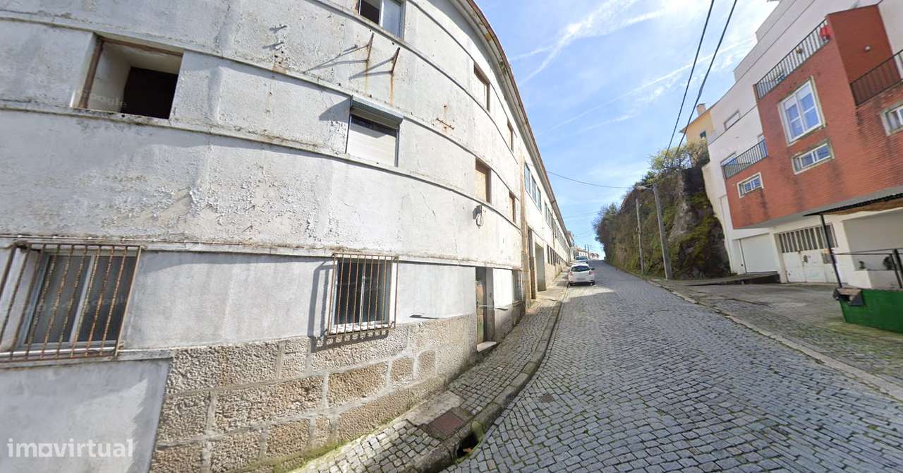 RESIDÊNCIA UNIVERSITÁRIA - Localização privilegiada (junto à UBI)-8