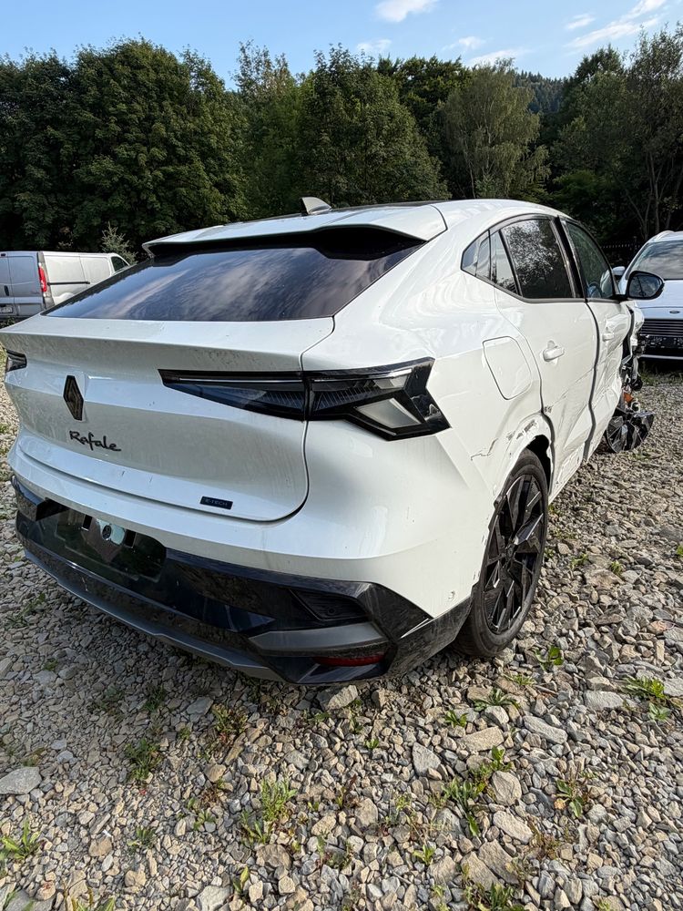 Renault Rafale 1.2 E-Tech PHEV 4x4 300 esprit Alpine MMT 2025