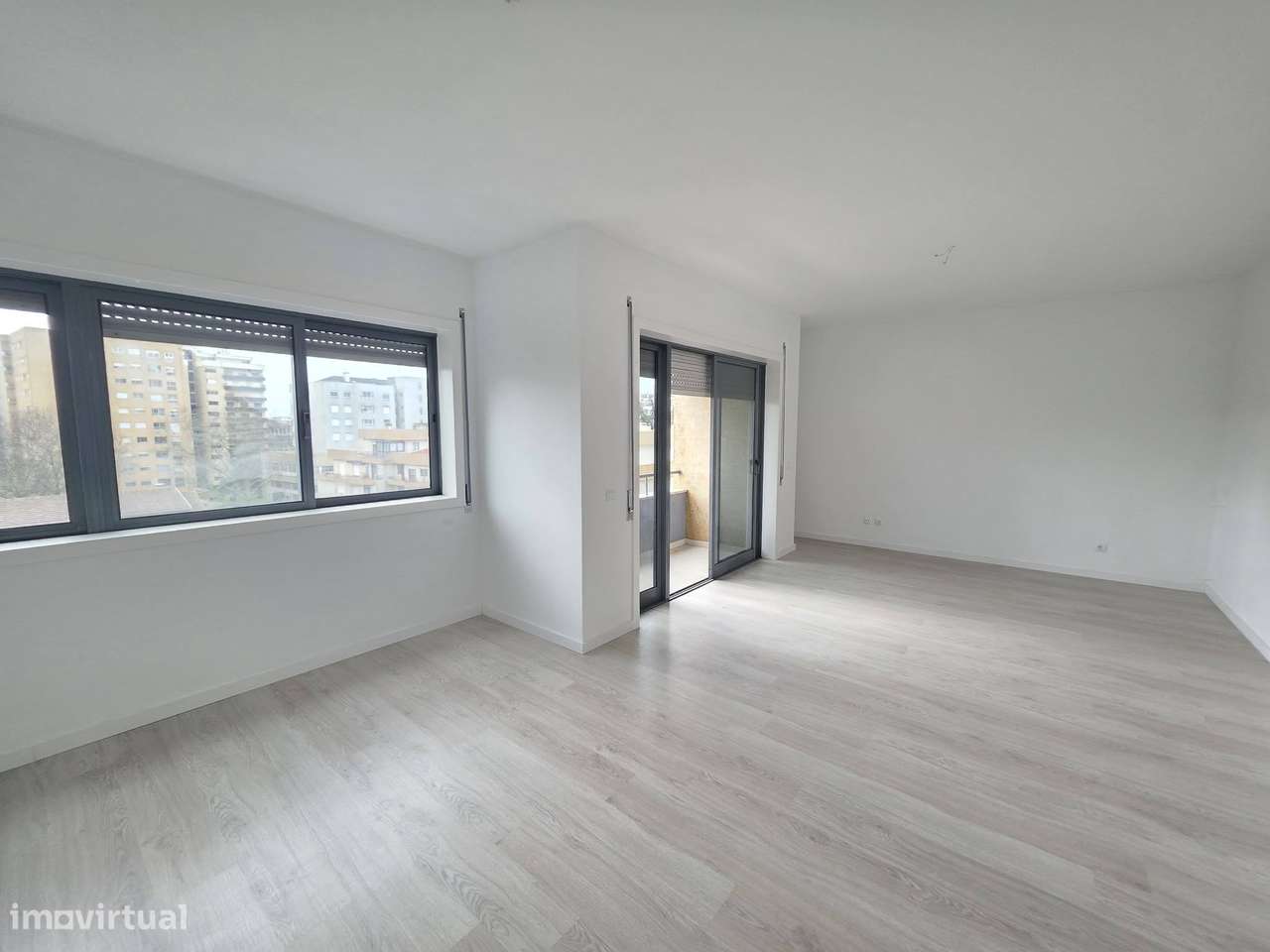 Oportunidade apartamento estado novo Centro Braga - Grande imagem: 5/19