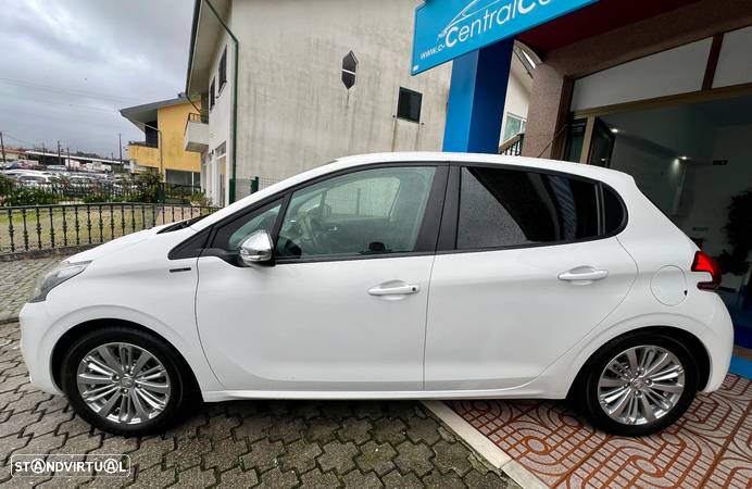 Peugeot 208 1.5 BlueHDi Signature - 6