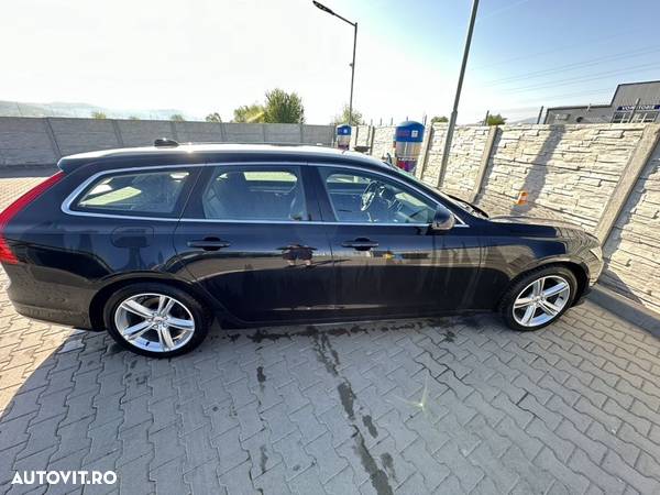 Volvo V90 - 10