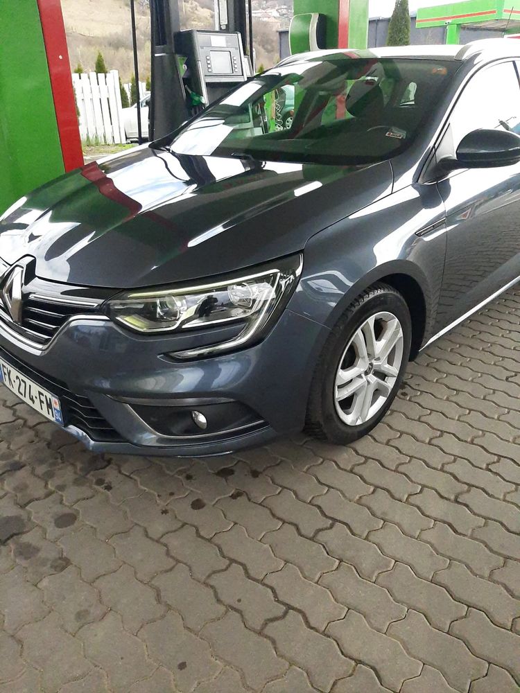Renault Megane IV [2016 - Prezent] BLUE dCi 115 Deluxe-Paket LIMITED 2019