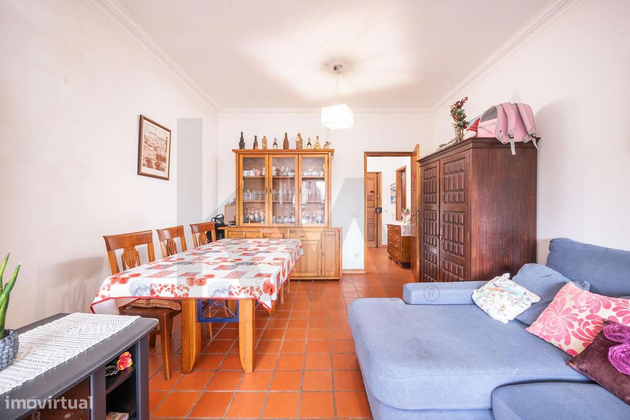 T2 na Elísio de Moura - Localização privilegiada - Grande imagem: 5/19