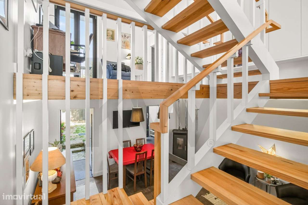 Moradia T3 com jardim junto ao Marquês e Quinta do Covelo - Grande imagem: 4/51