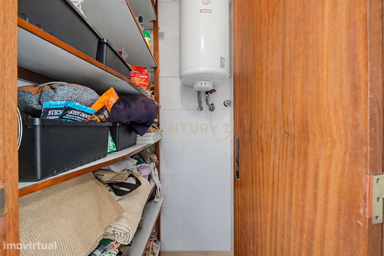 Apartamento T2 em Cedofeita, Porto - Oportunidade Única!-9