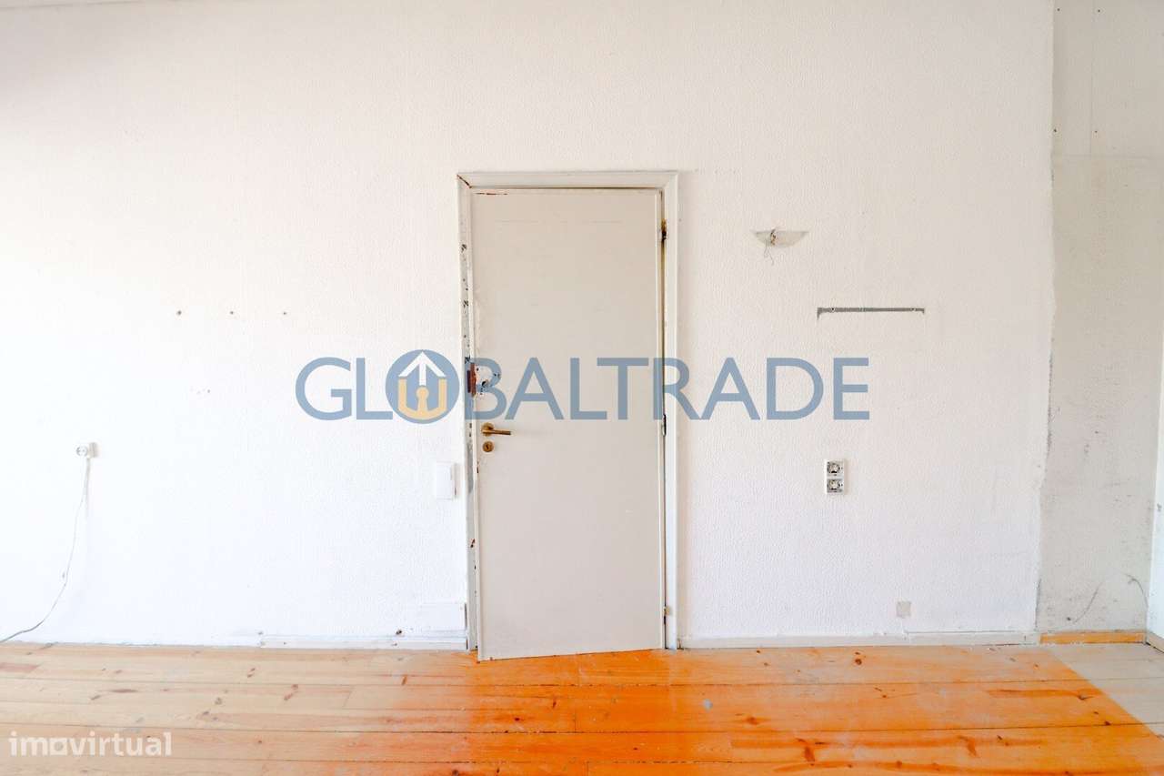 Apartamento T1 no coração do Porto-14