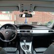 BMW Seria 3 325i - 6