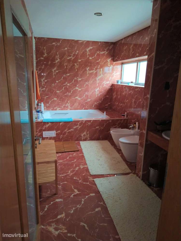 Esplendorosa Moradia T6 LUXO - Valongo-13