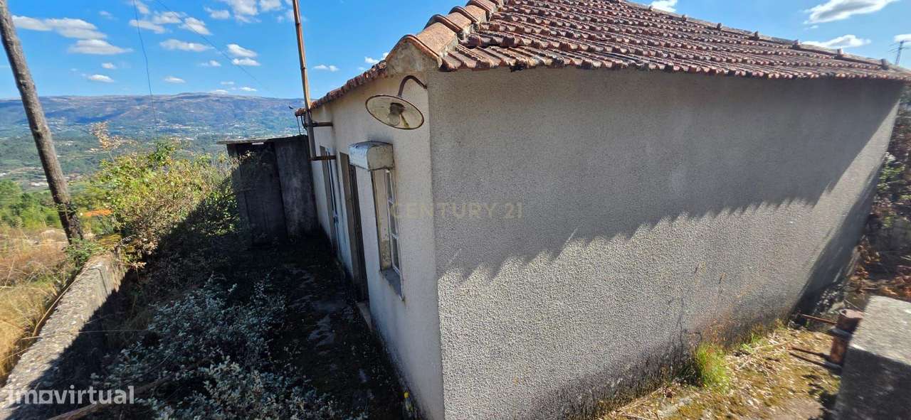 Moradia para recuperação - Vila Caiz, Amarante - Grande imagem: 5/22