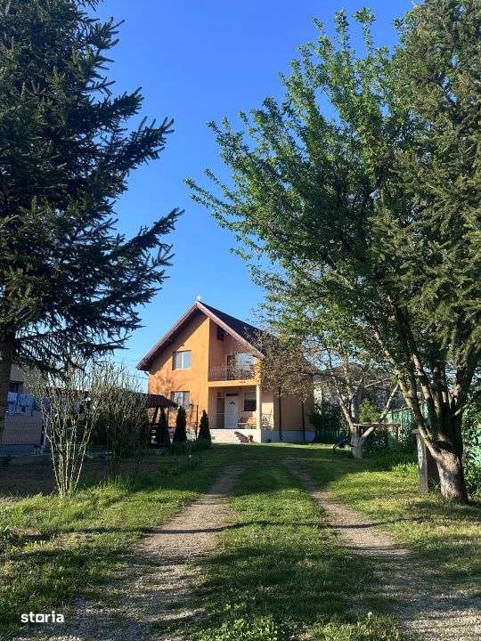 Casa individuala 169 mp utili - 700 mp teren - zona Somesul Rece, Gila