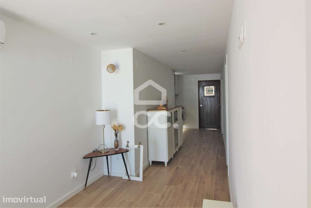 T2 Remodelado para Arrendar em Sesimbra - Grande imagem: 5/24