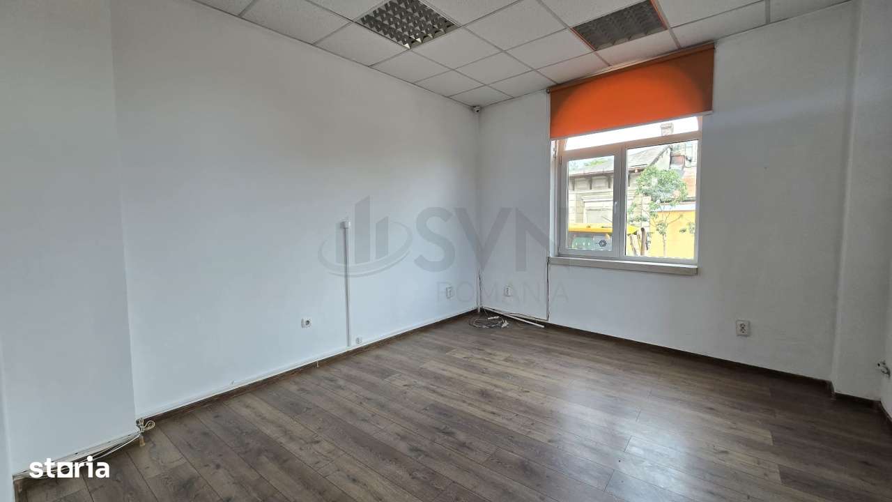 Vila de vanzare Mosilor - Imagine principală: 2/15