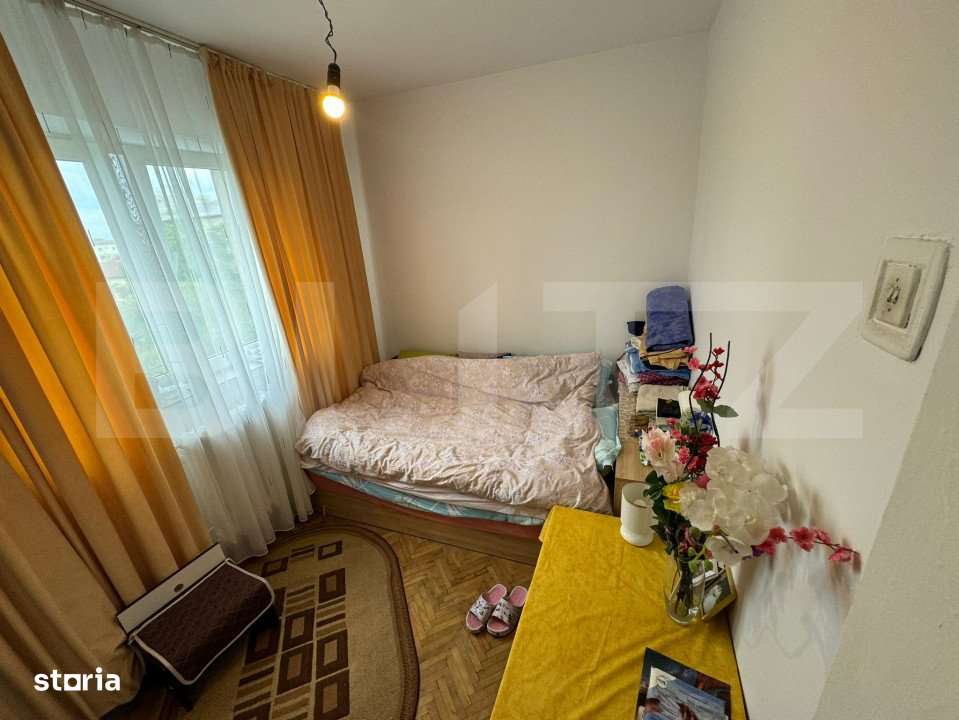 Apartament 2 camere, decomandat, cartier 9 Mai - Imagine principală: 4/6