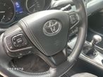 Toyota Avensis 2.0 D-4D Premium - 16