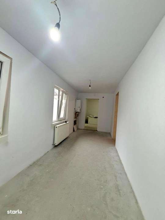 Casa 3 camere-Navodari - Imagine principală: 4/8