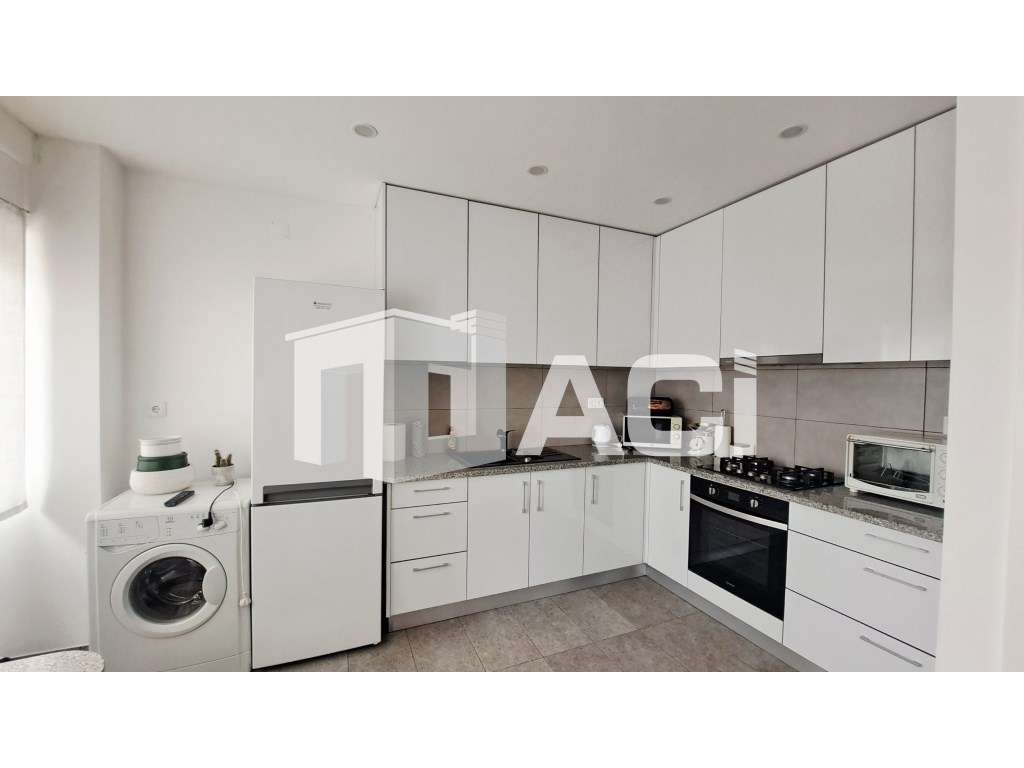 Apartamento T2 - AV. MARQUÊS DE POMBAL - Grande imagem: 4/20