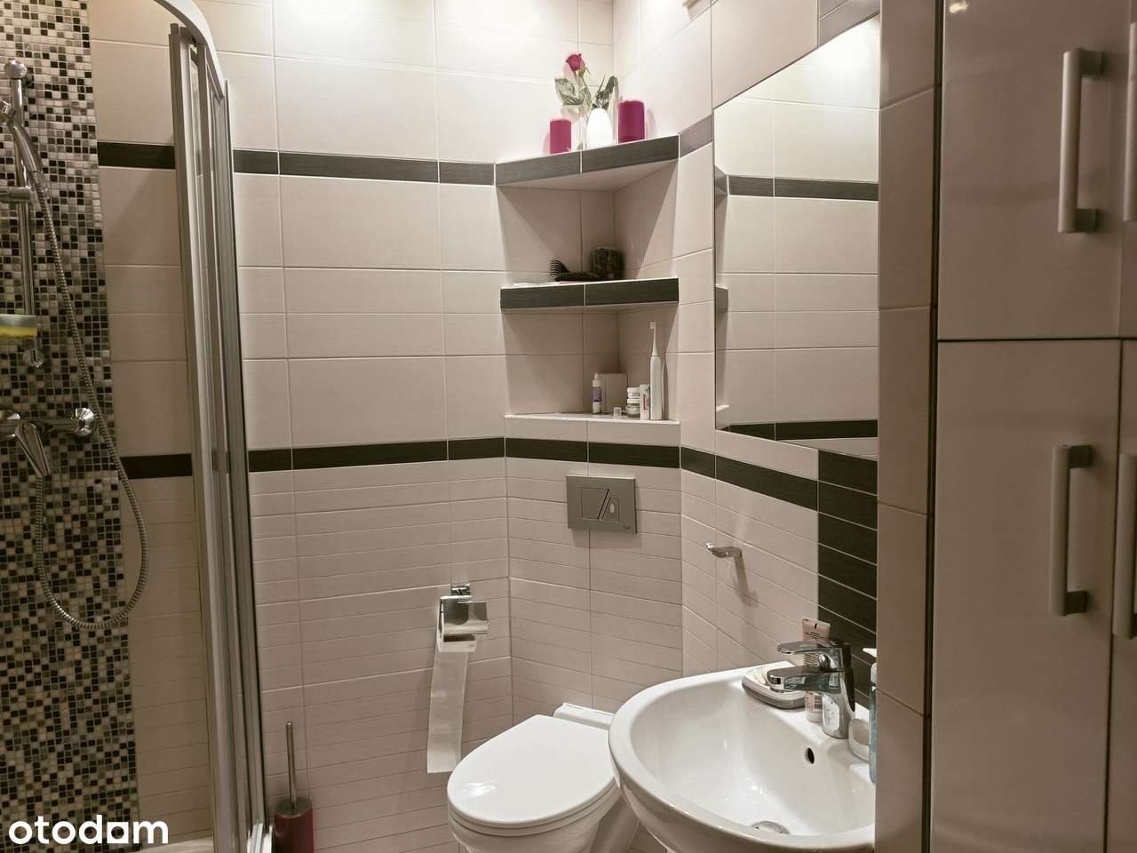 2 pokoje os.Lecha super lokalizacja 1 piętro-15