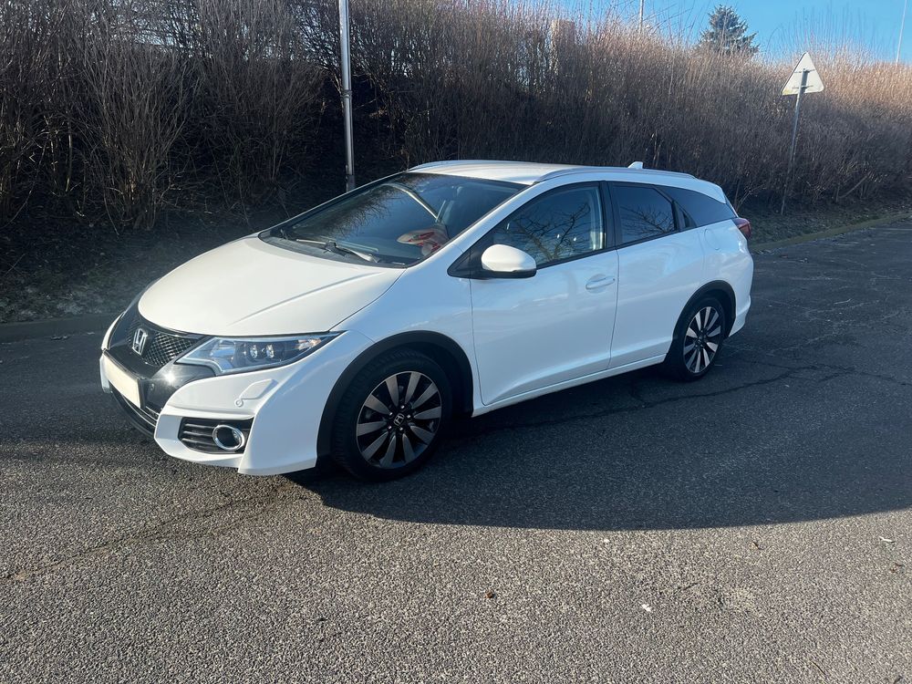 Honda Civic IX 1.8 Lifestyle (ADAS / Connect+) 2017
