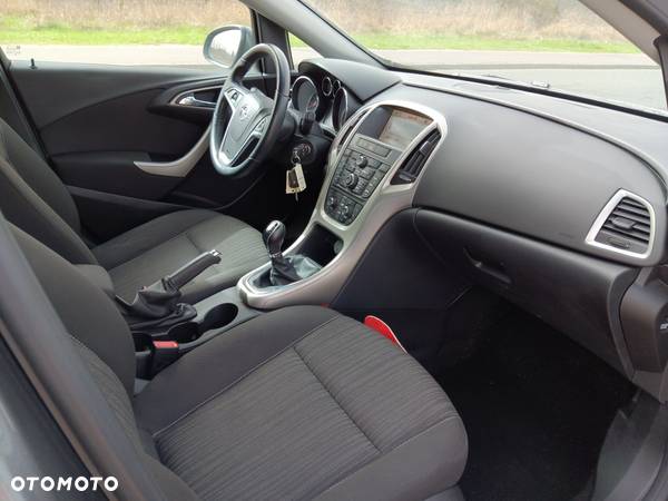 Opel Astra 1.4 Turbo Active - 8