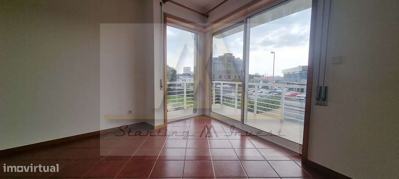 T3 na Gomes de Amorim em Aver o mar, Póvoa de Varzim. - Grande imagem: 3/17